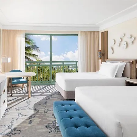 The Royal At Atlantis Hotel Creek Village Exterior photo